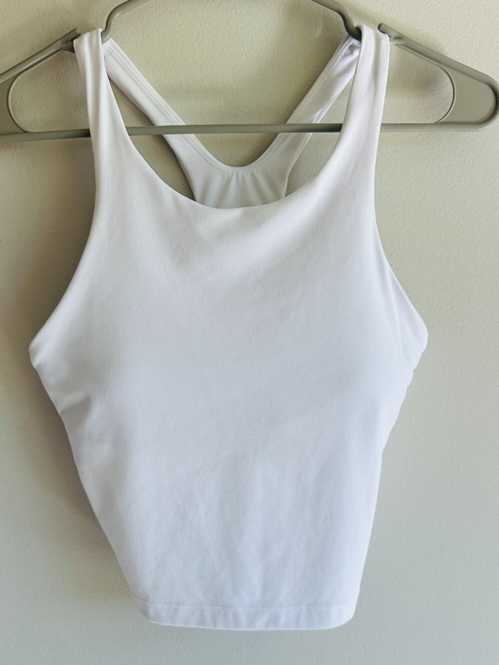 Athleta Conscious Crop Bra Top, White, M (cup A-C) Excellent Condition